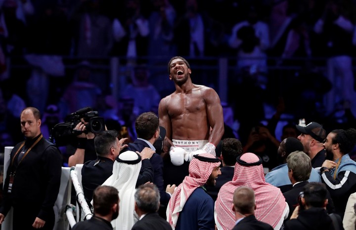 Joshua sa opustil: nemám priateľku, hoci som svetový šampión